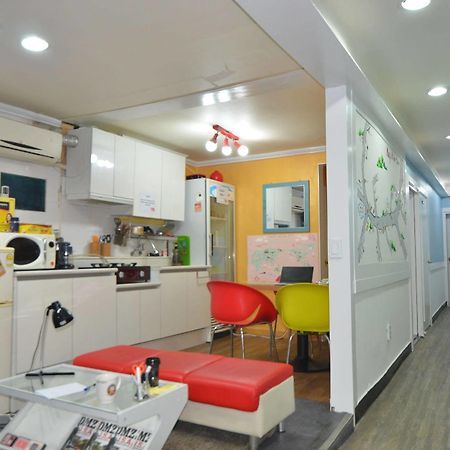 Yakorea Hostel Itaewon Seul Zewnętrze zdjęcie