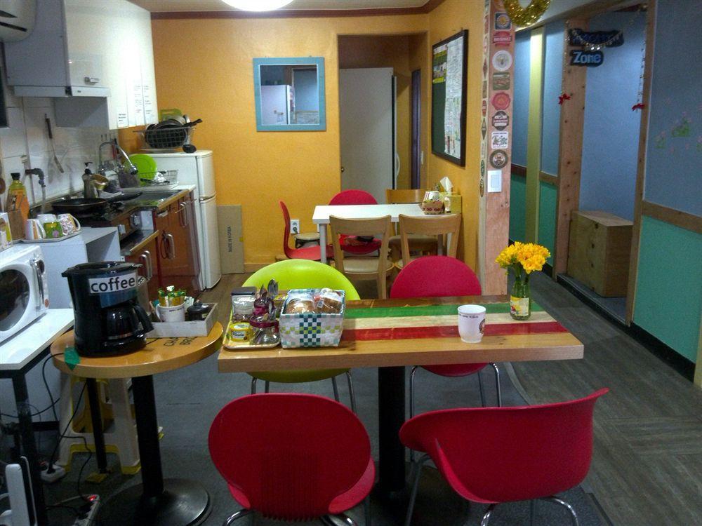 Yakorea Hostel Itaewon Seul Zewnętrze zdjęcie