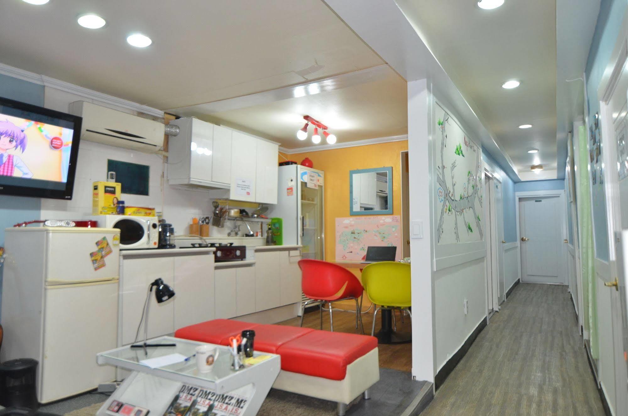 Yakorea Hostel Itaewon Seul Zewnętrze zdjęcie