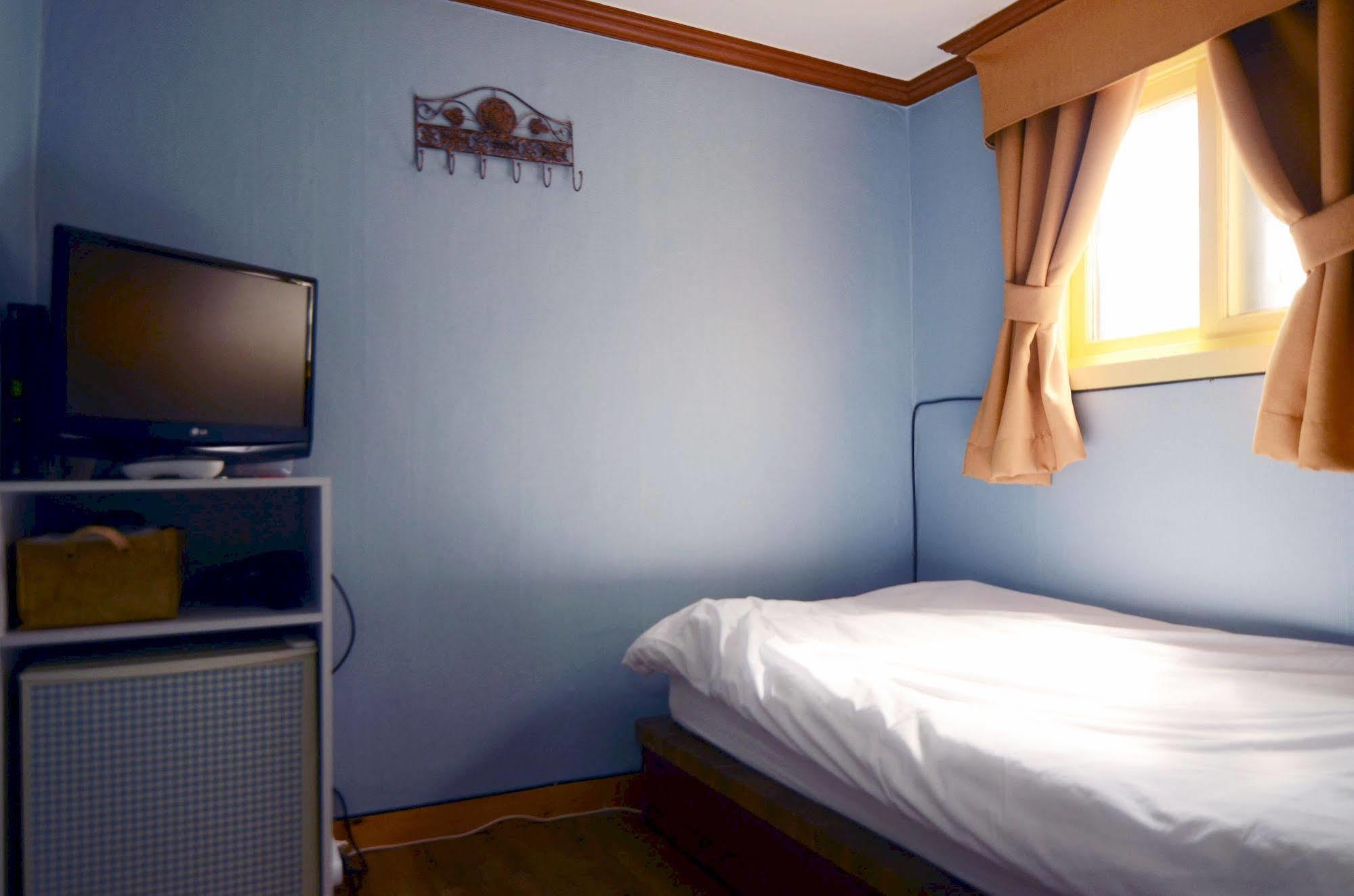 Yakorea Hostel Itaewon Seul Zewnętrze zdjęcie