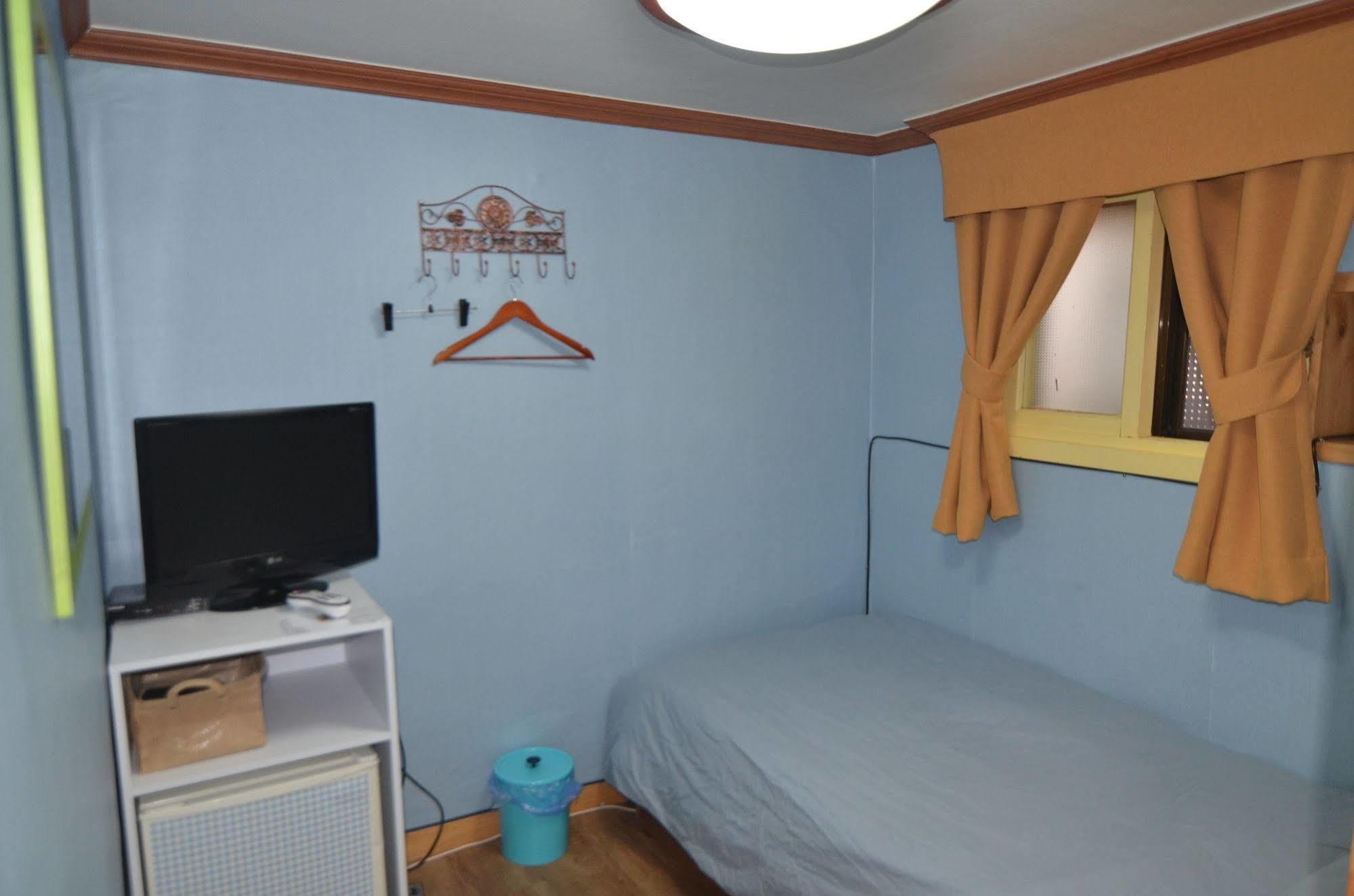Yakorea Hostel Itaewon Seul Zewnętrze zdjęcie